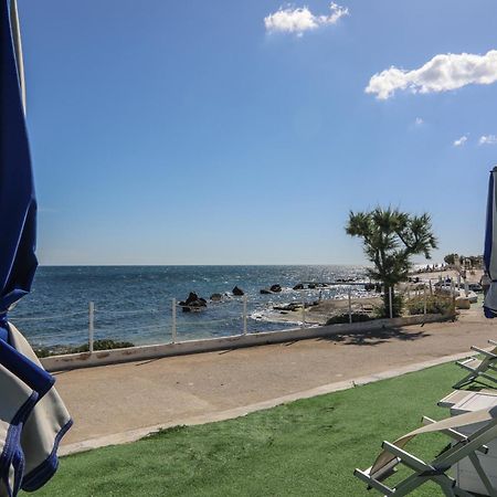Ventana Del Mar Bed & Breakfast Giovinazzo Bagian luar foto
