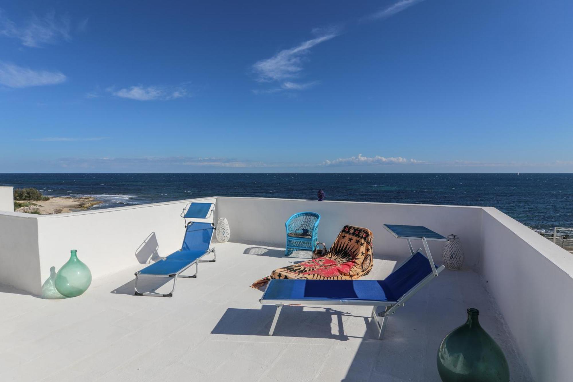 Ventana Del Mar Bed & Breakfast Giovinazzo Bagian luar foto