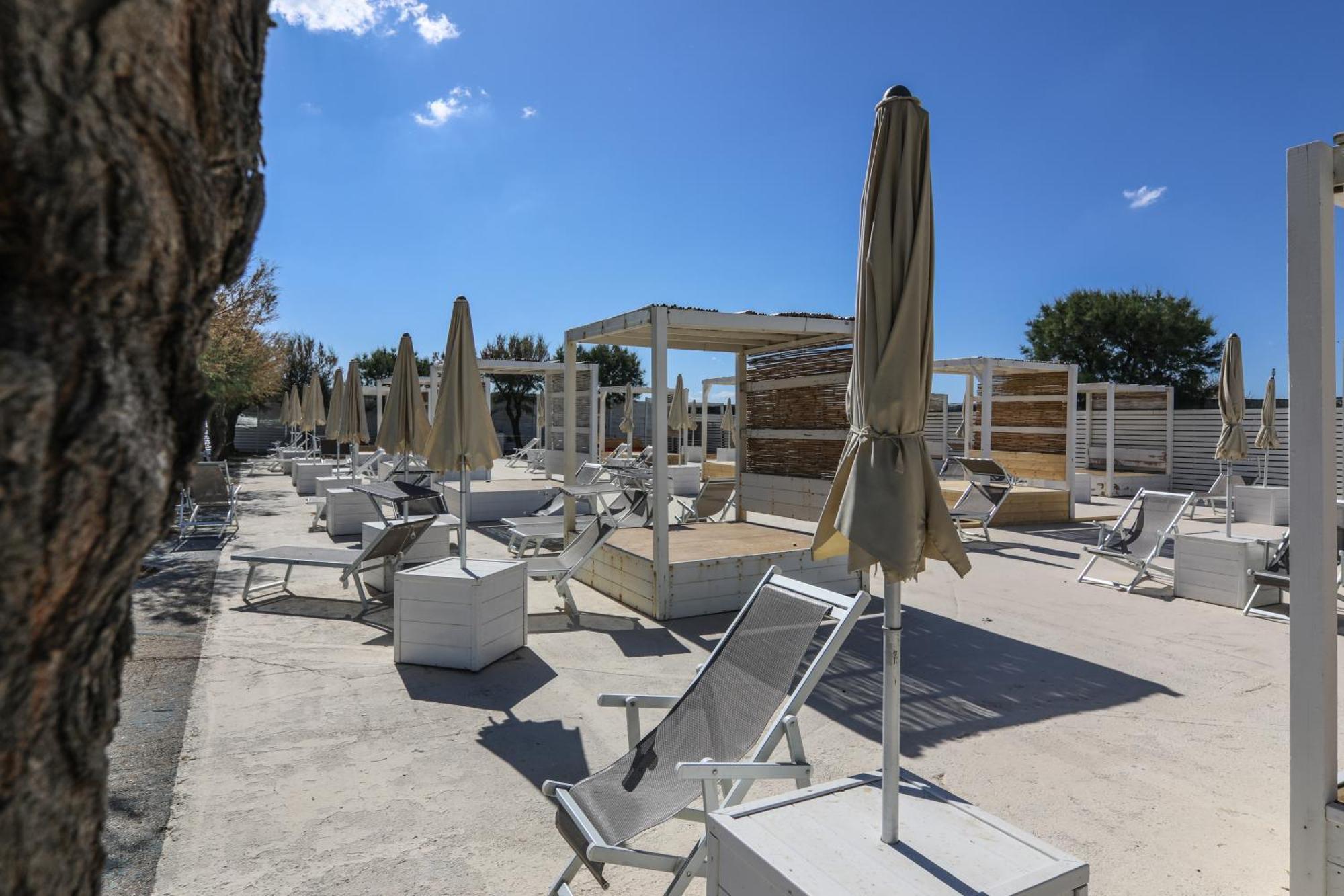 Ventana Del Mar Bed & Breakfast Giovinazzo Bagian luar foto