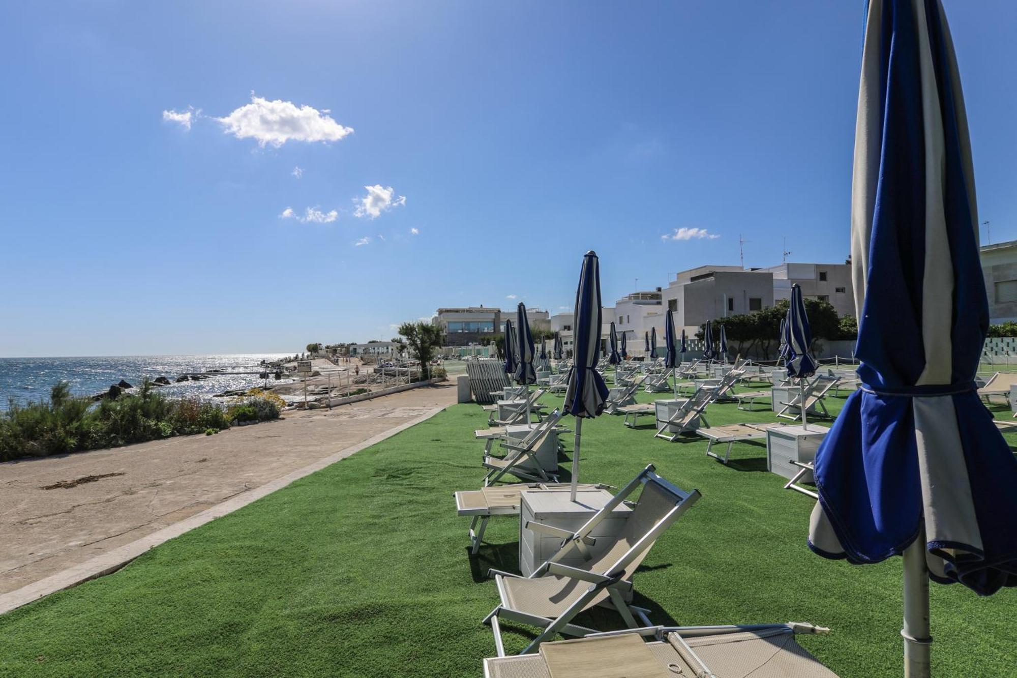 Ventana Del Mar Bed & Breakfast Giovinazzo Bagian luar foto